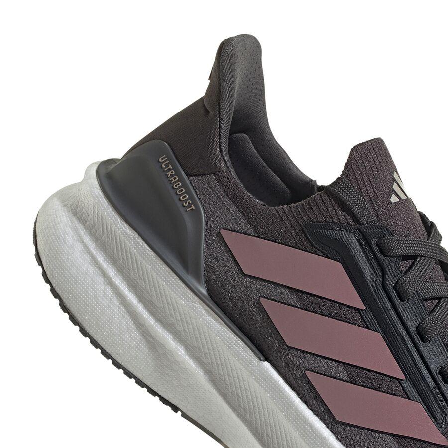 Adidas Ultraboost 5X Running Shoe - Women's Carbon/MAGMAU/Grey Six