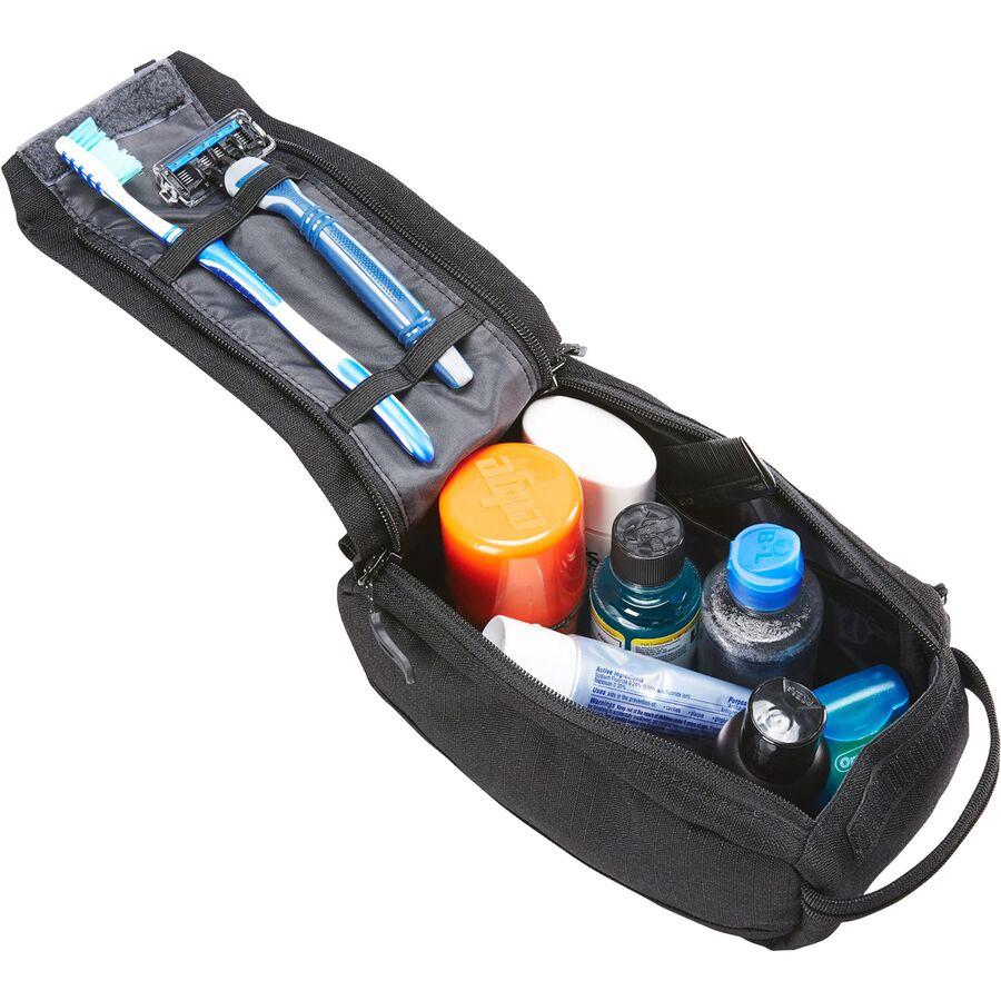 DAKINE Groomer Medium Travel Kit Black