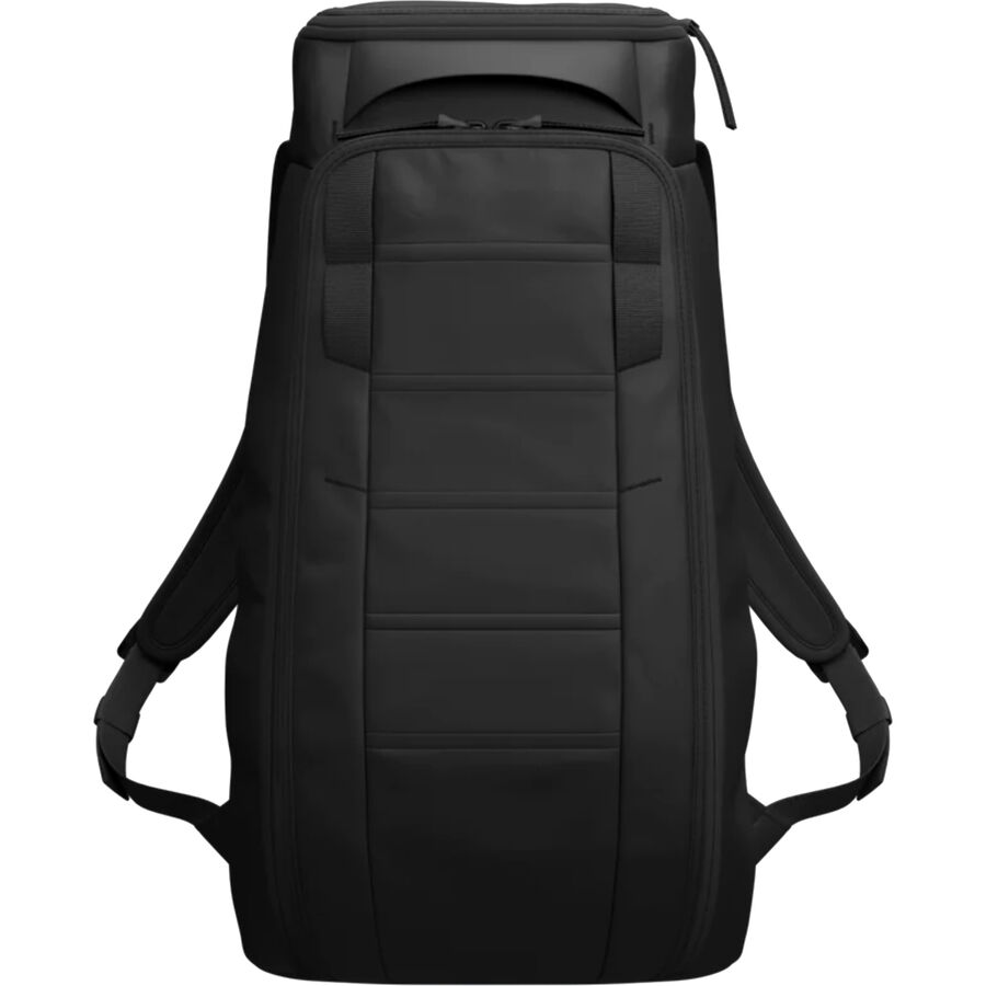 Db Hugger 20L Backpack Black Out