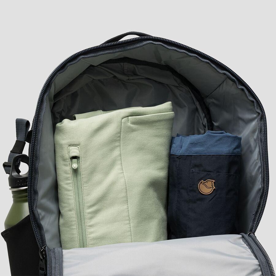 Backcountry Destination 30L Backpack Black/Black