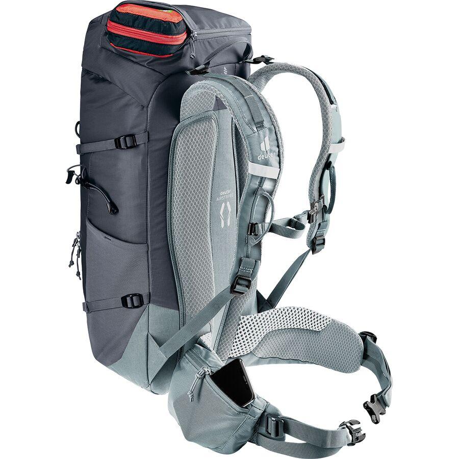 Deuter Trail 30L Backpack Black/Shale