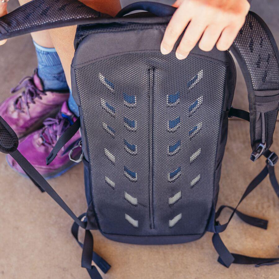 Gregory Nano 18L Backpack Optic Black