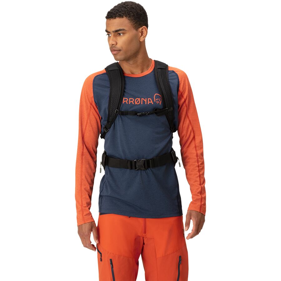 Norrona Econyl 18L Pack Caviar