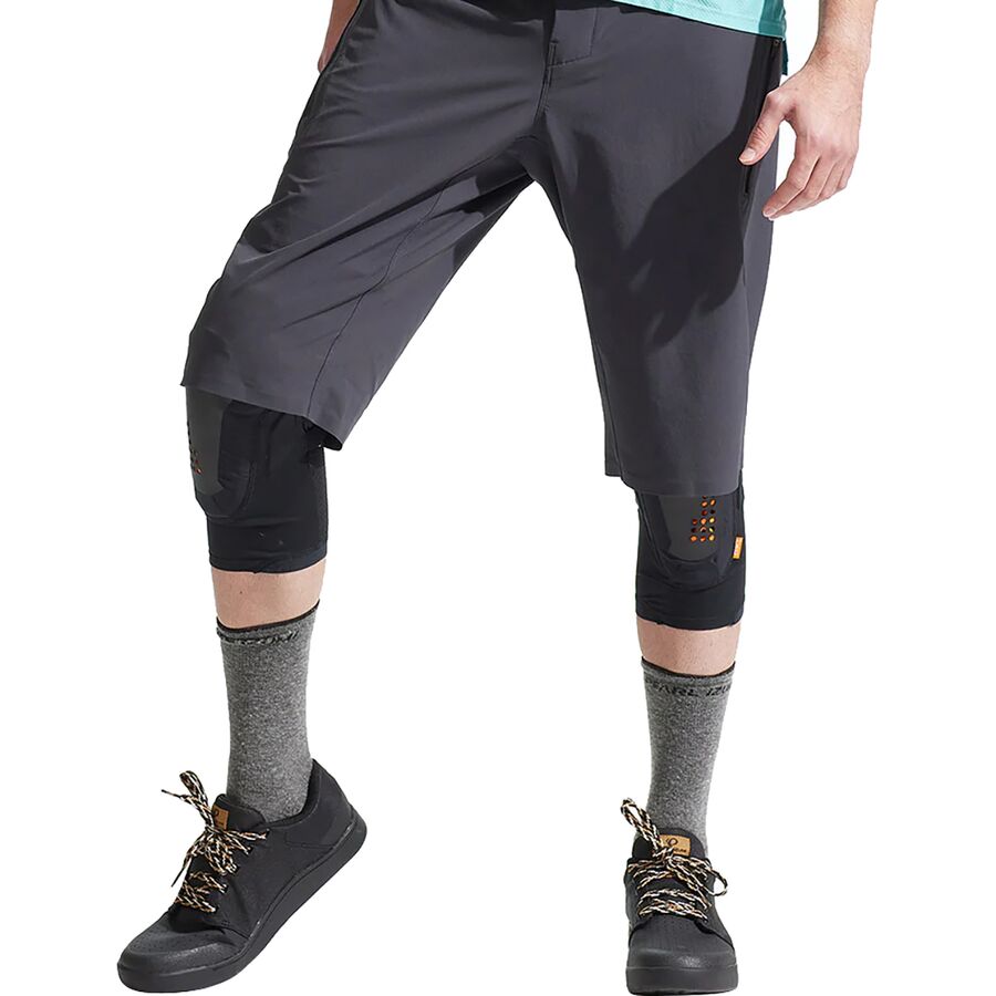PEARL IZUMi Elevate Knee Guard Black