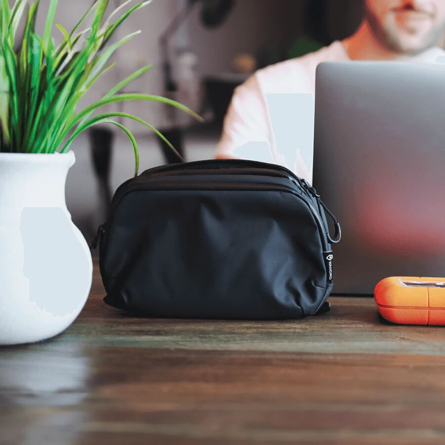 WANDRD Tech Bag Black