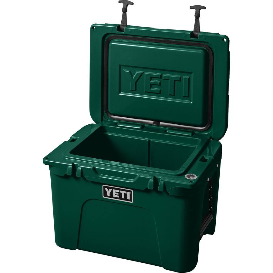 YETI Tundra 35 Cooler