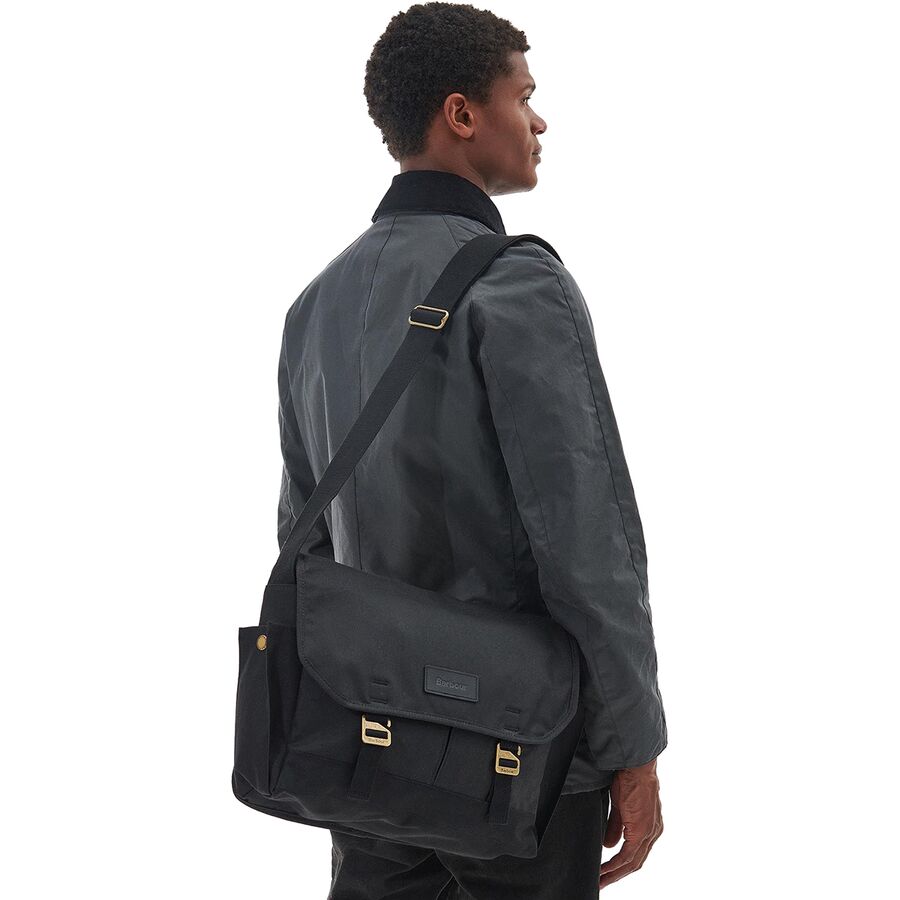 Barbour Essential Wax Messenger Bag Black