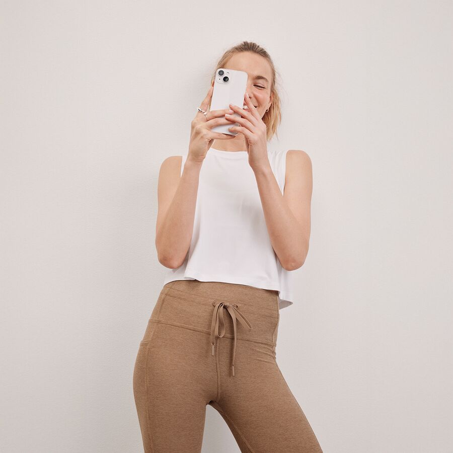 Beyond Yoga Featherweight Minimal Cropped Tank - Women's Cloud White