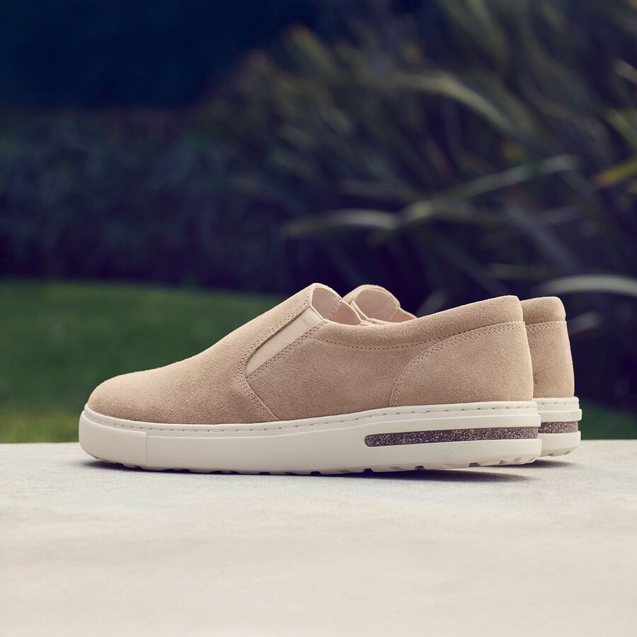 Birkenstock Oswego Shoe - Women's Taupe Suede