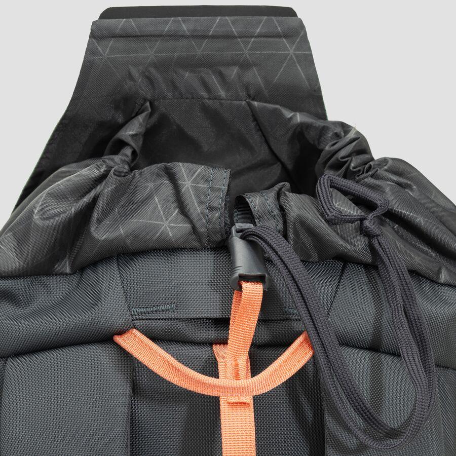 Black Diamond Rock Blitz 15 Backpack Desert Sage
