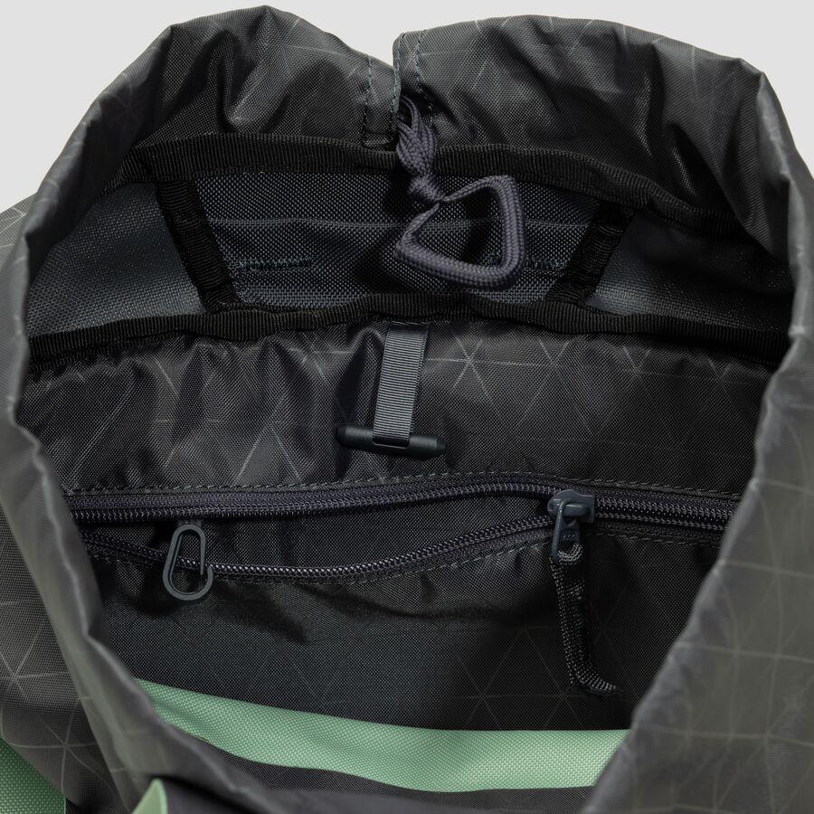 Black Diamond Rock Blitz 15 Backpack Desert Sage