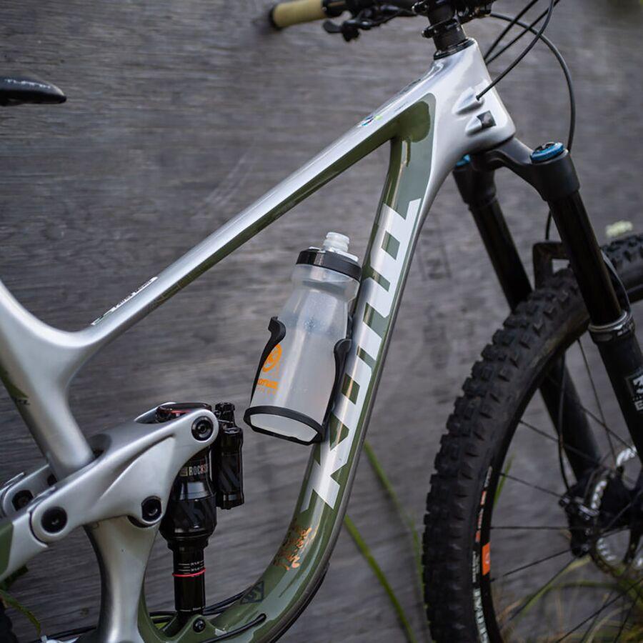 Blackburn Sidetrack Side-Entry Water Bottle Cage Black