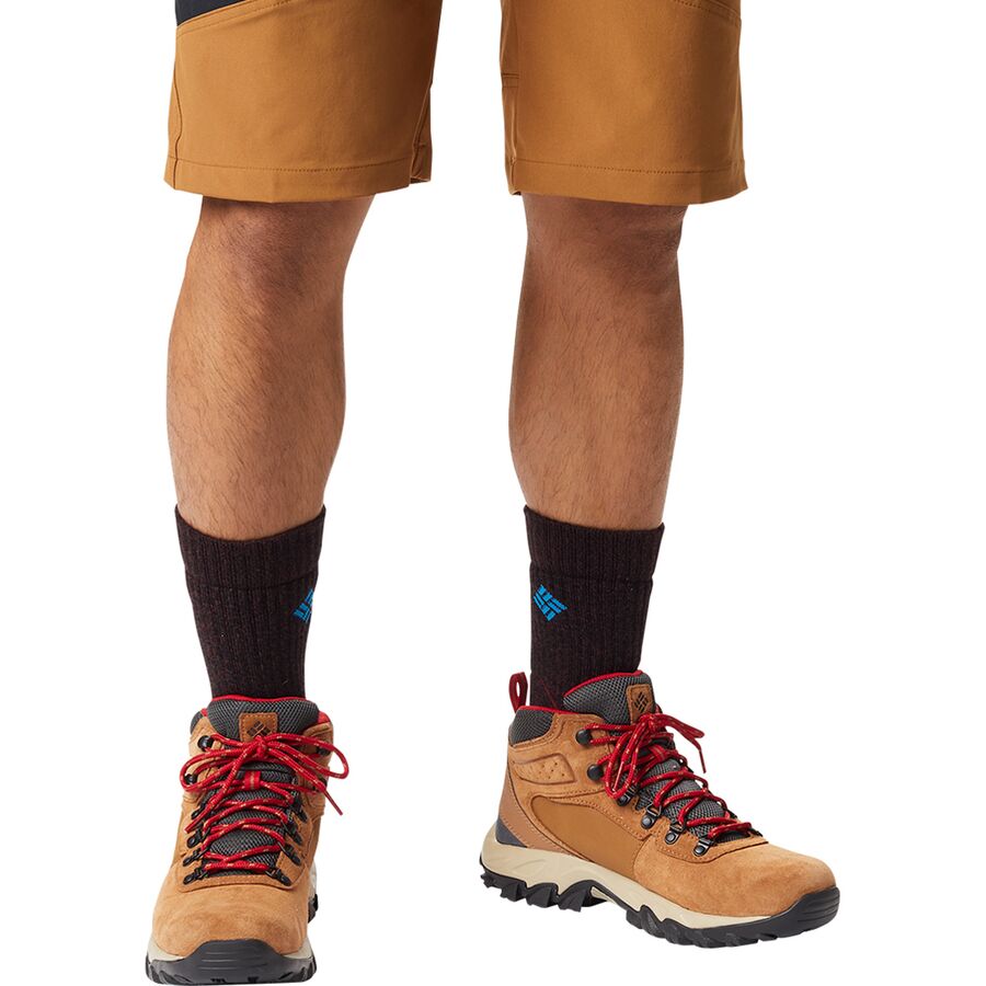 Columbia Newton Ridge Plus II Suede WP Hiking Boot - Men's Elk/Mountain Red2