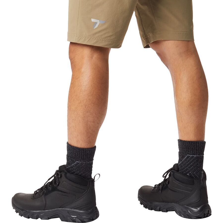 Columbia Newton Ridge Plus II Waterproof Wide Hiking Boot - Men's Black/Black2