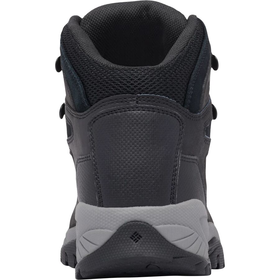 Columbia Newton Ridge Plus Wide Hiking Boot - Women's Black/Chalk2