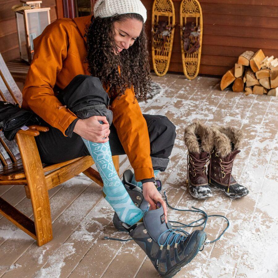 Darn Tough Traverse OTC Lightweight Cushion Padded Shin Sock - Women's Aqua