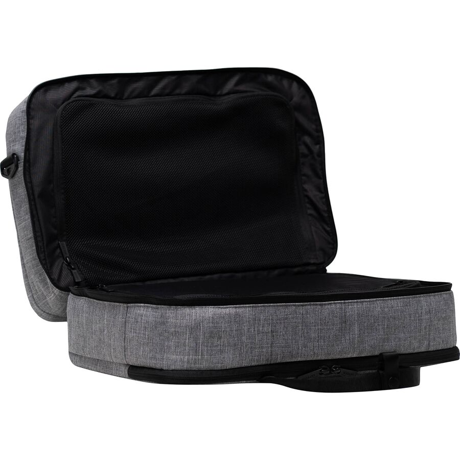 Herschel Supply Bowen 30L Duffel Tech Bag Raven Crosshatch