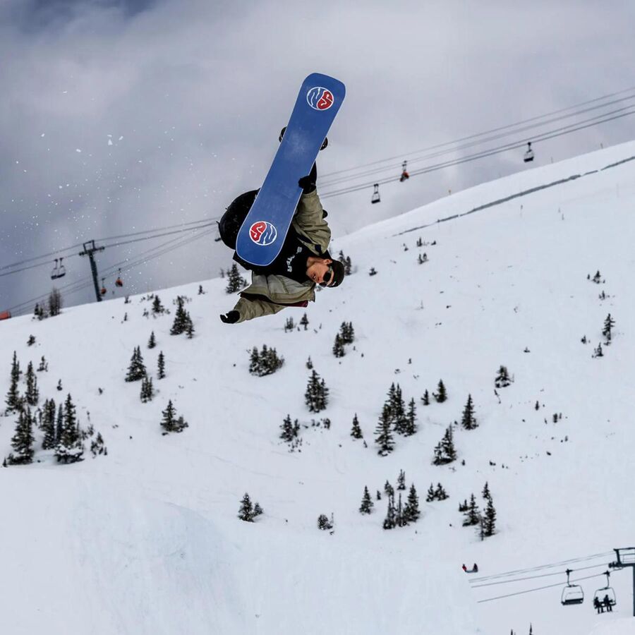 Never Summer Proto Slinger Snowboard One Color