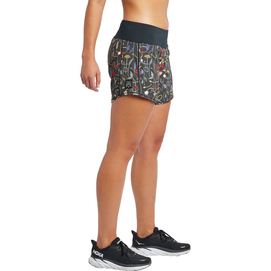 Oiselle Mac Roga Printed Short - Women's Wyld Flower