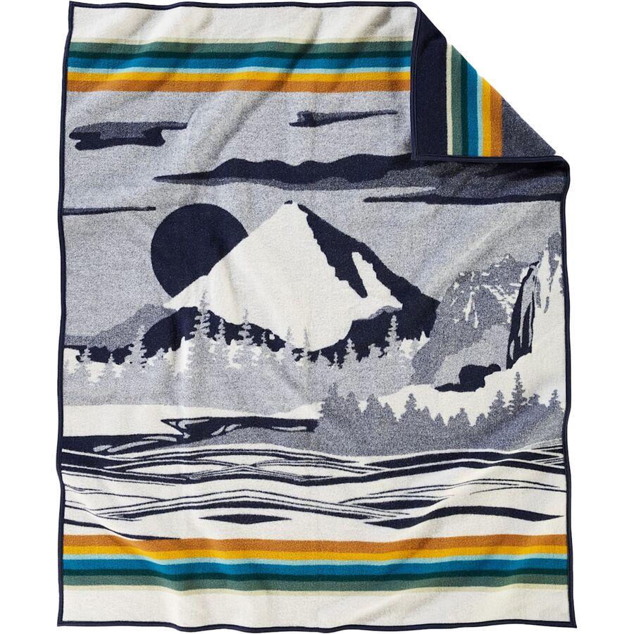 Pendleton Pacific Wonderland Blanket One Color