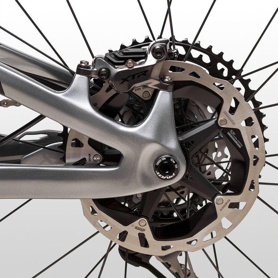 Pivot Trail 429 Team XTR Enduro Carbon Wheel Mountain Bike Metallic Silver (Float X)