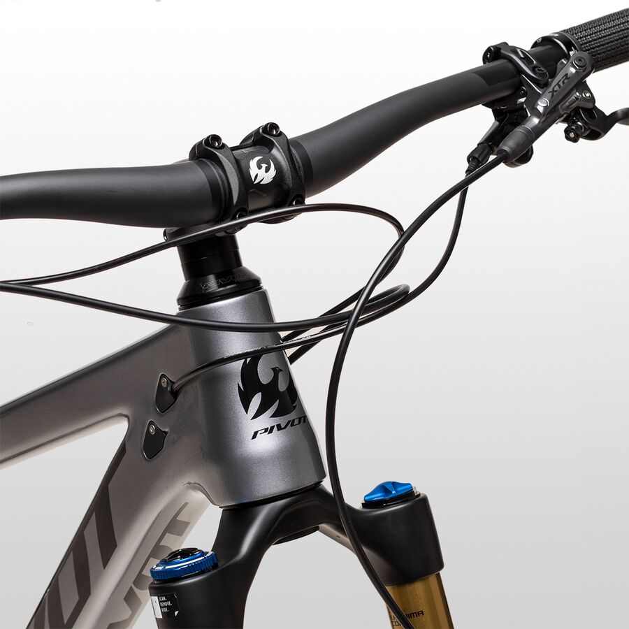 Pivot Trail 429 Team XTR Enduro Carbon Wheel Mountain Bike Metallic Silver (Float X)