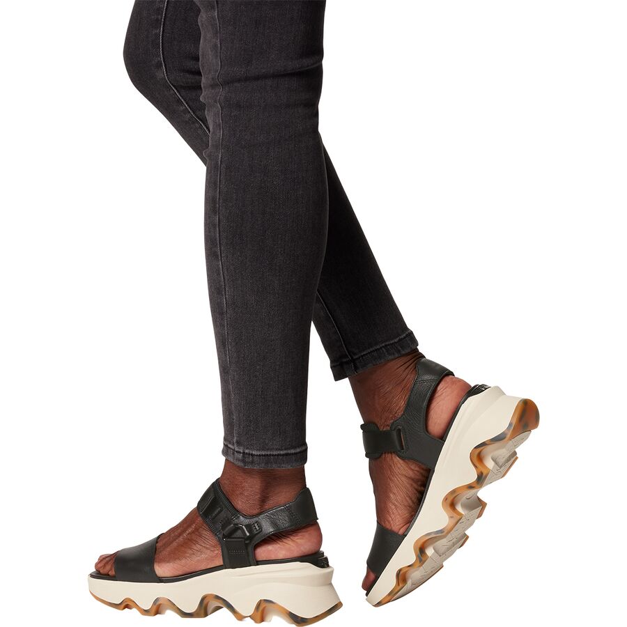 SOREL Kinetic Impact Y-Strap High Sandal - Women's Black/Chalk