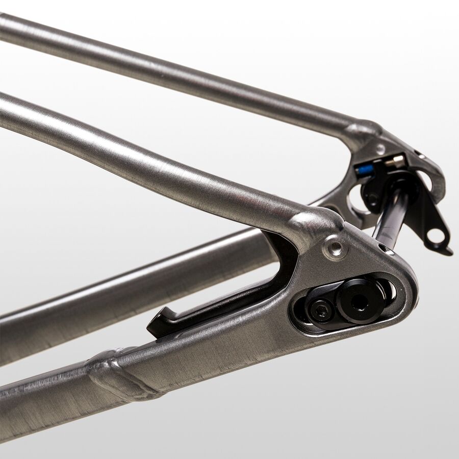 Specialized Fuse M4 Frame Gloss Light Silver/Brushed Dream Silver/Gloss Black