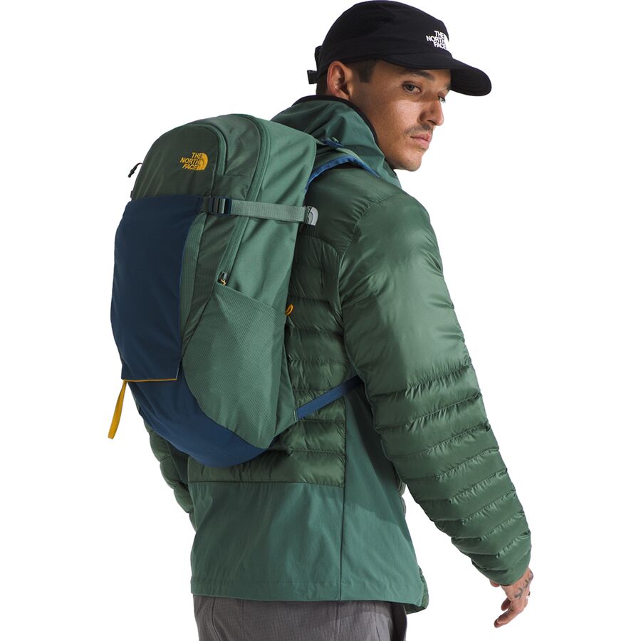 The North Face Basin 24L Backpack Duck Green/Shady Blue