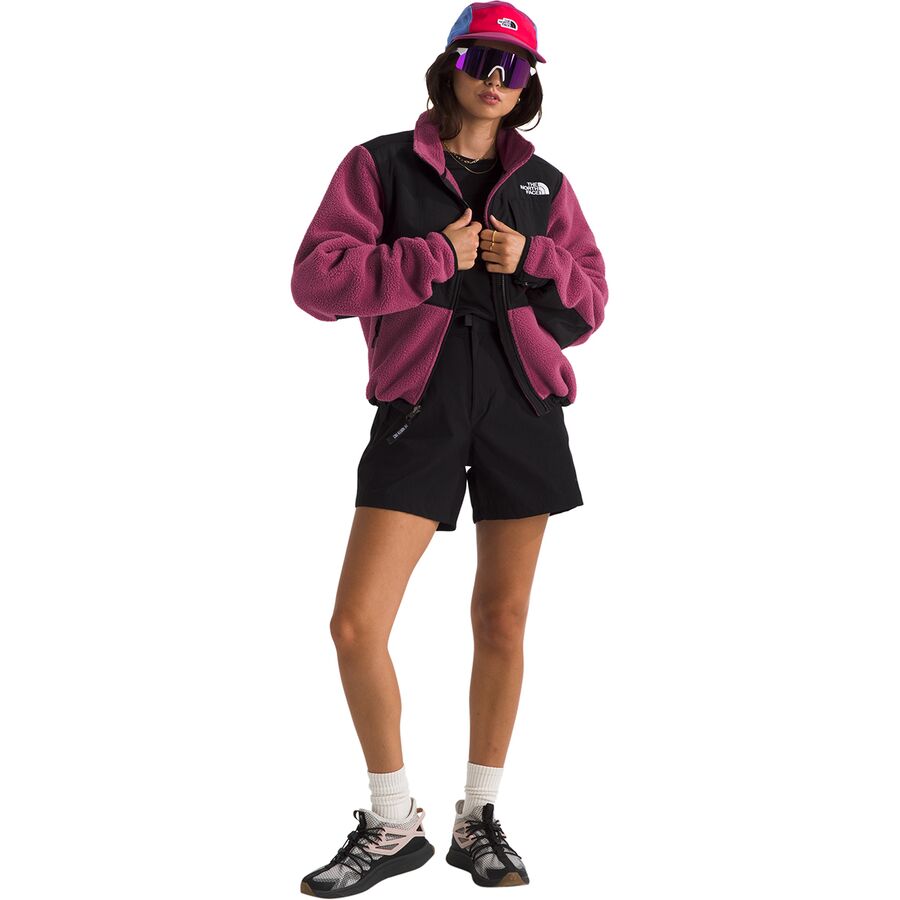 The North Face Retro Denali Jacket - Women's Cyber Berry