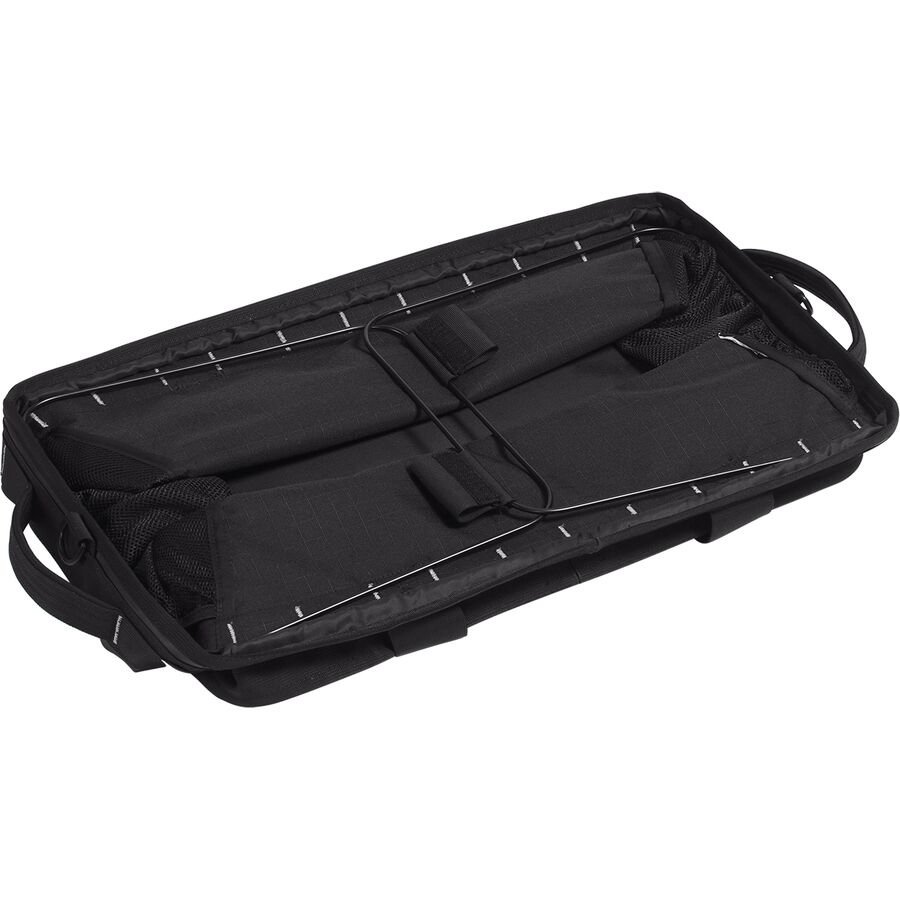 The North Face Small Base Camp Gear Box TNF Black/TNF Black-NPF