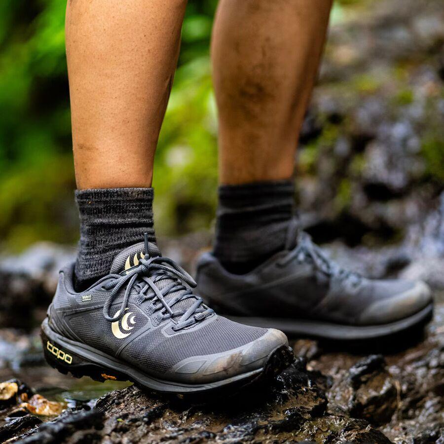 Topo Athletic Terraventure 4 WP Trail Running Shoe - Women's Grey/Butter