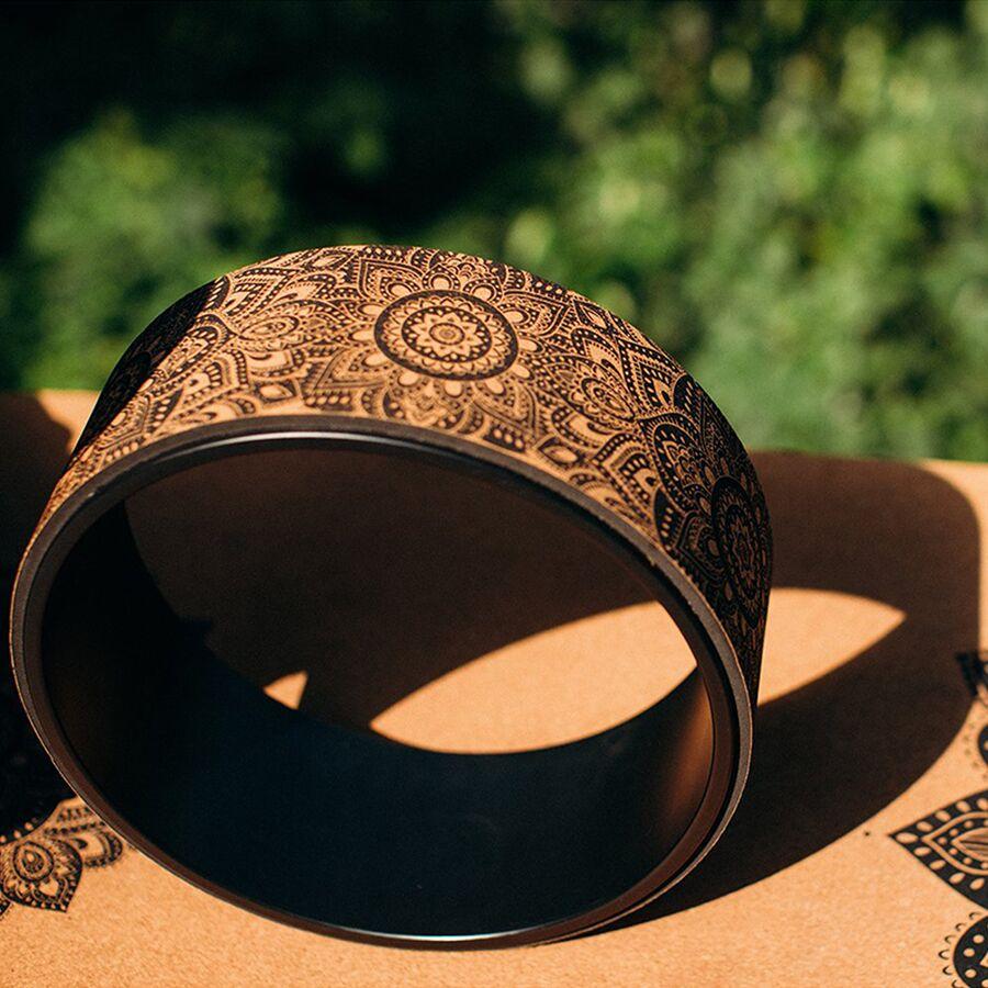 Yoga Design Lab Cork Yoga Wheel Mandala Black