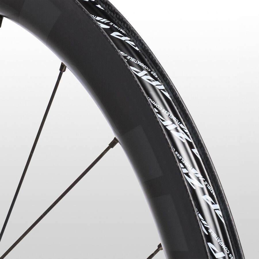 Zipp 303 S Carbon Disc Brake Wheel - Tubeless
