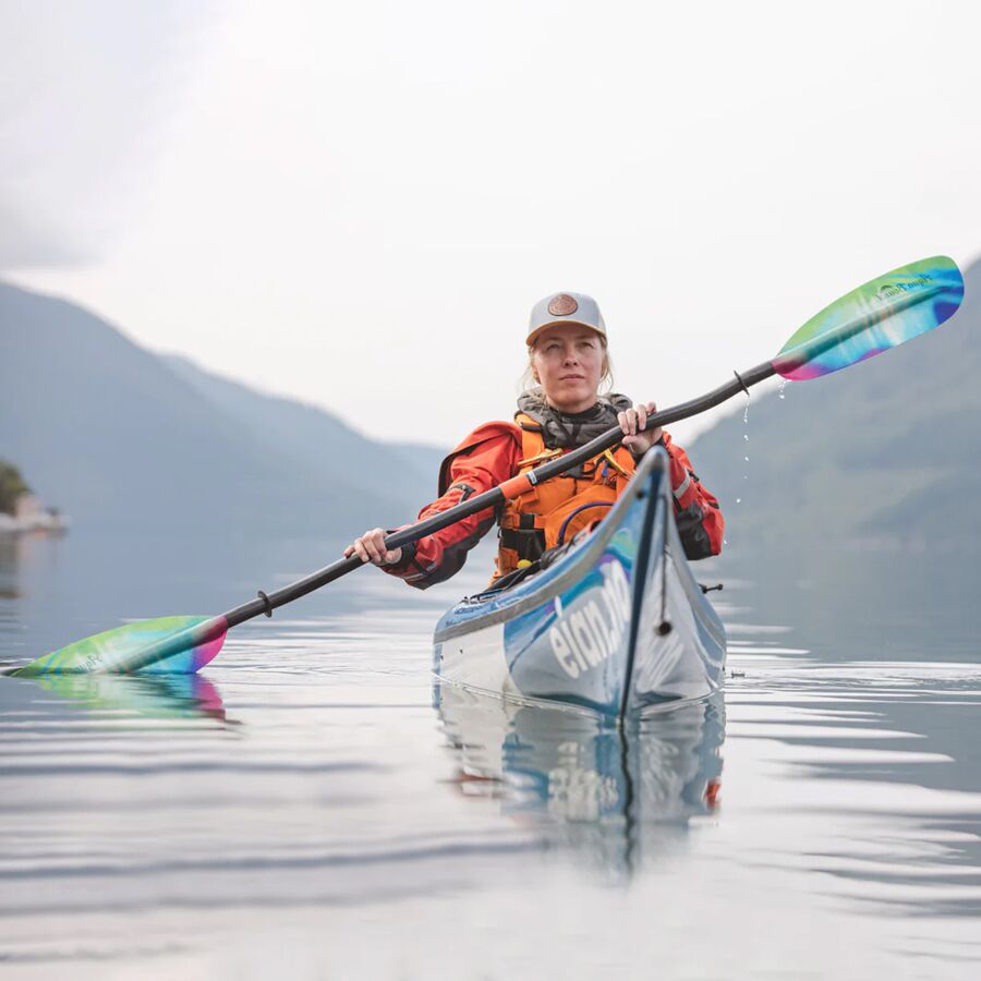 Aqua Bound Tango Fiberglass 2-Piece Posi-Lok Paddle - Bent Shaft Northern Lights