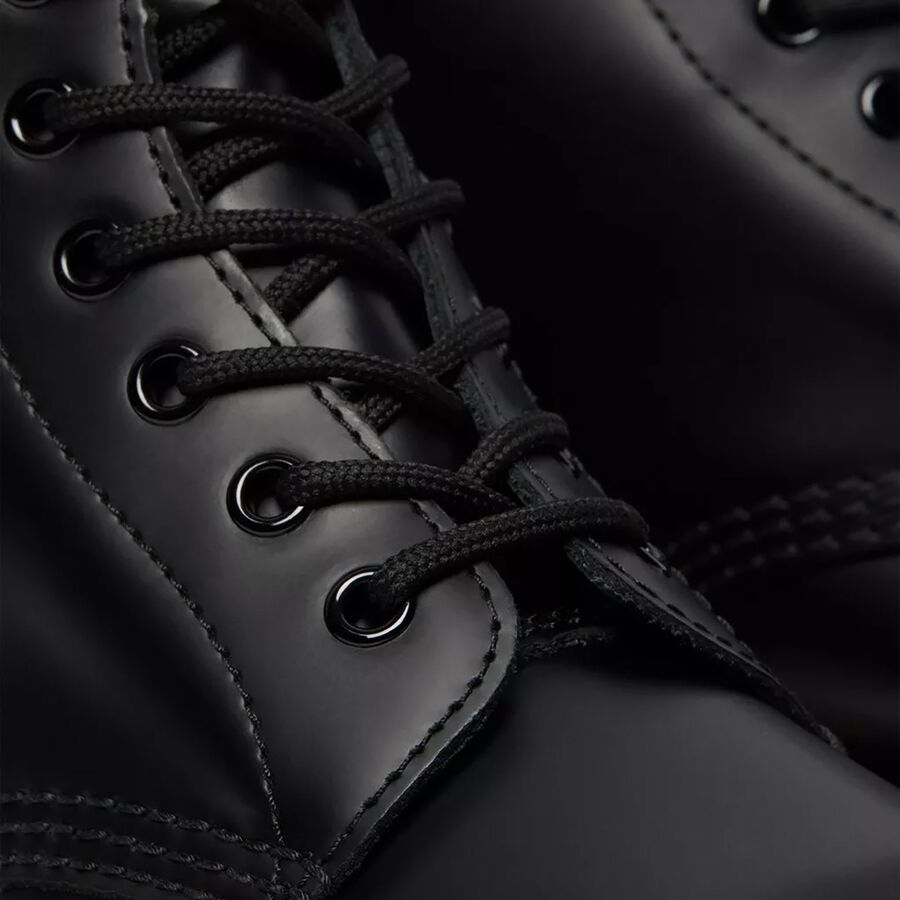 Dr. Martens 1460 8 Eye Boot
