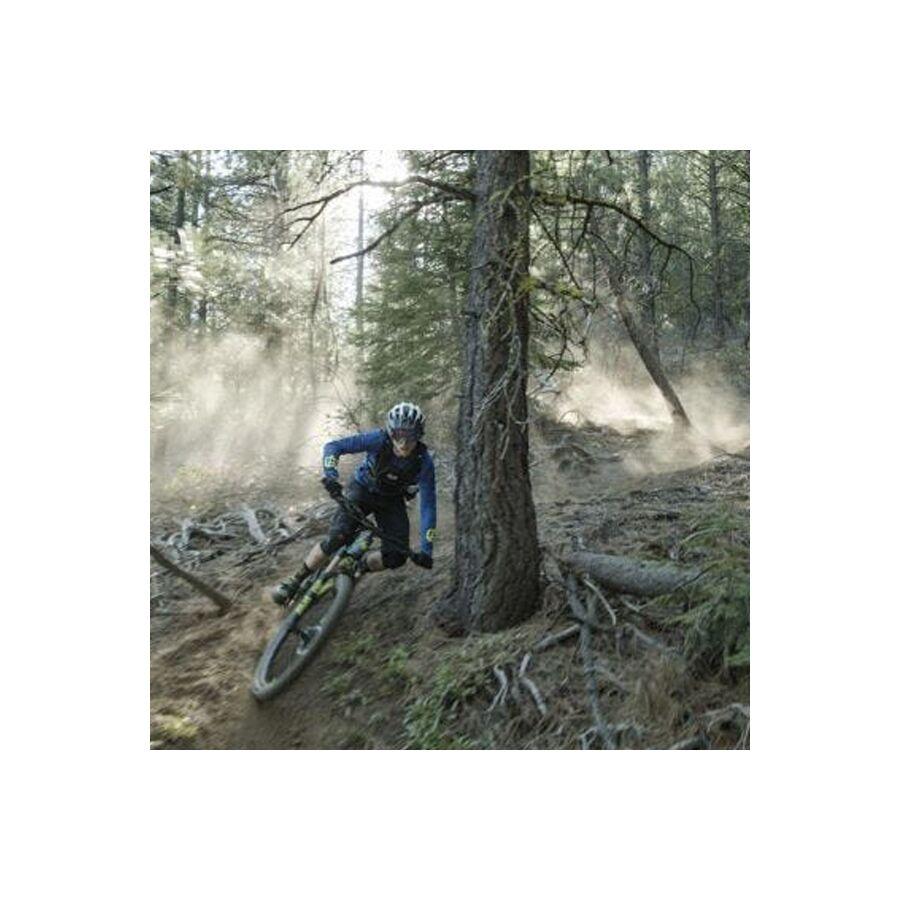 G-Form E-Line Knee Black