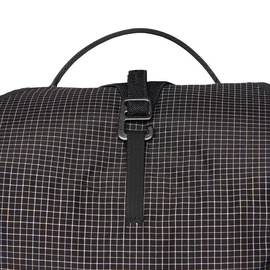 Black Diamond Distance 15L Backpack Black