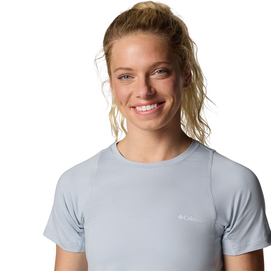Columbia Weekend Ascent Short-Sleeve Shirt - Women's Cirrus Grey