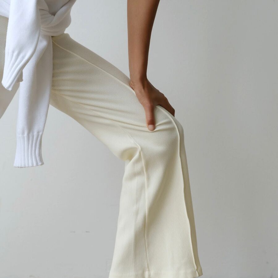 Donni The Rib Kick Flare Pant - Women's Cornflower
