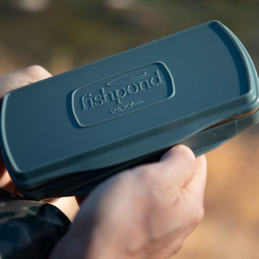 Fishpond Tacky Pescador MagPad Fly Box Smoke Grey