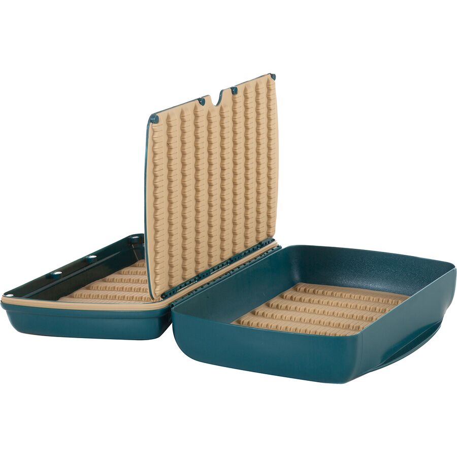 Fishpond Tacky Pescador XL Leaflet One Color