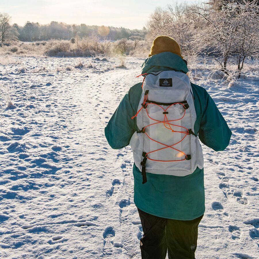 Hyperlite Mountain Gear Daybreak 17L Backpack White