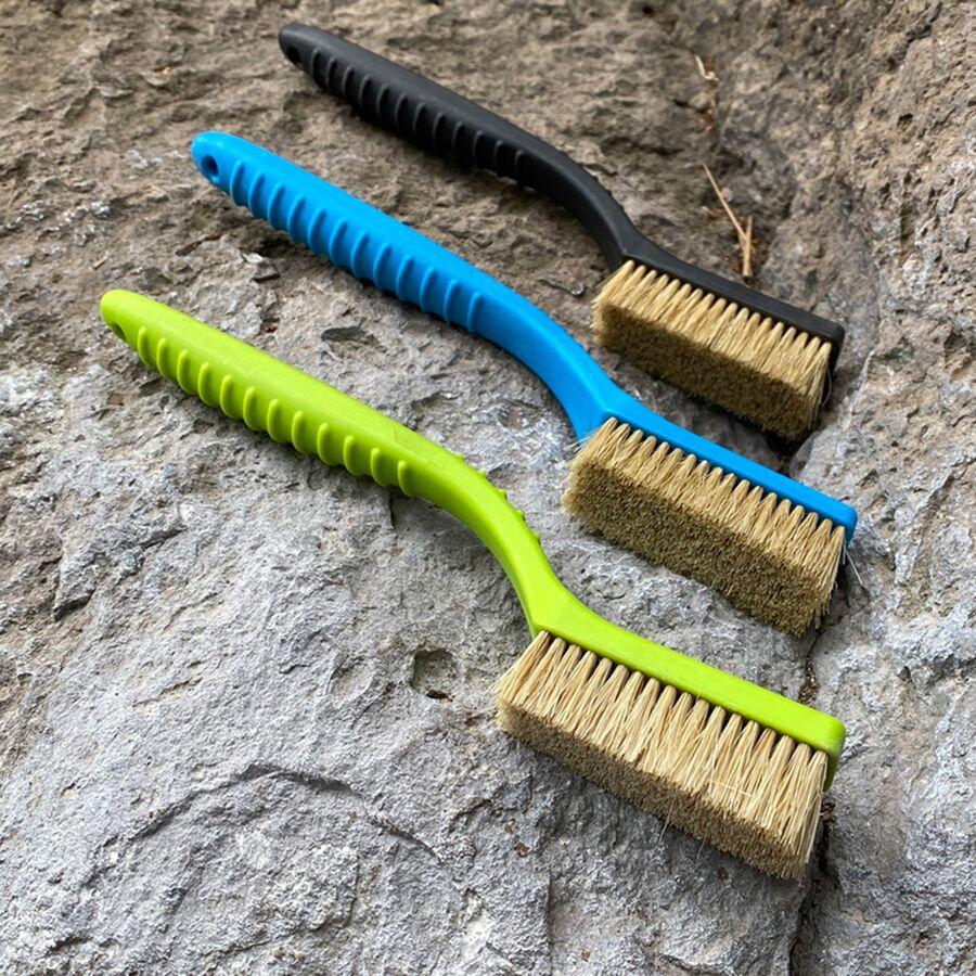 Metolius Razorback Boar's Hair Brush Black