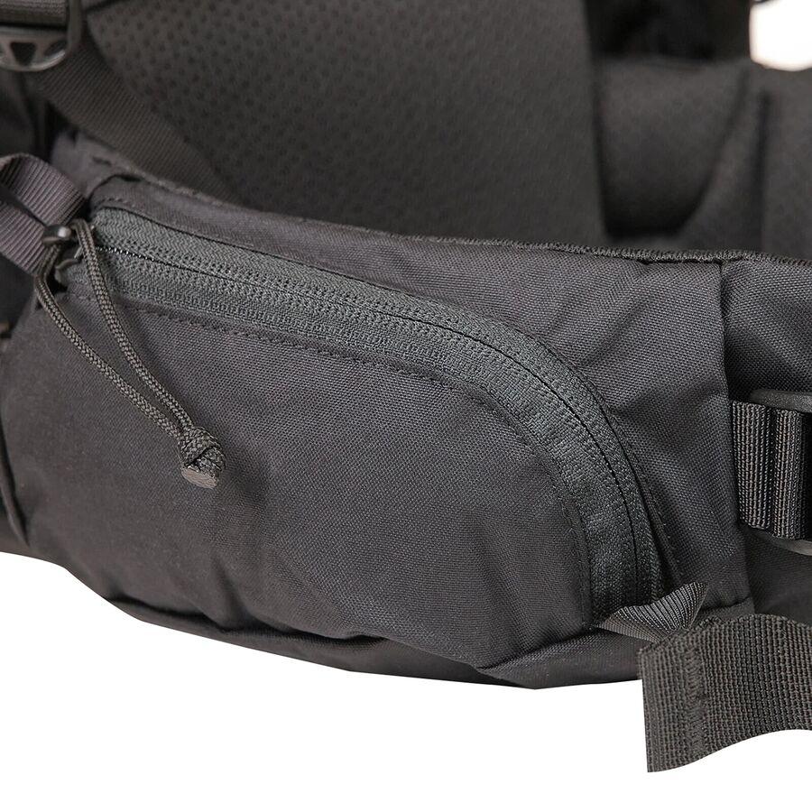 Mystery Ranch Coulee 20L Backpack Black2