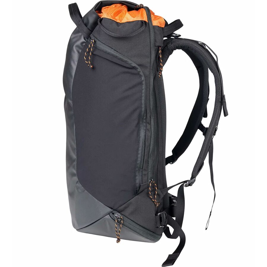 Mystery Ranch Superset 32 Daypack Black2