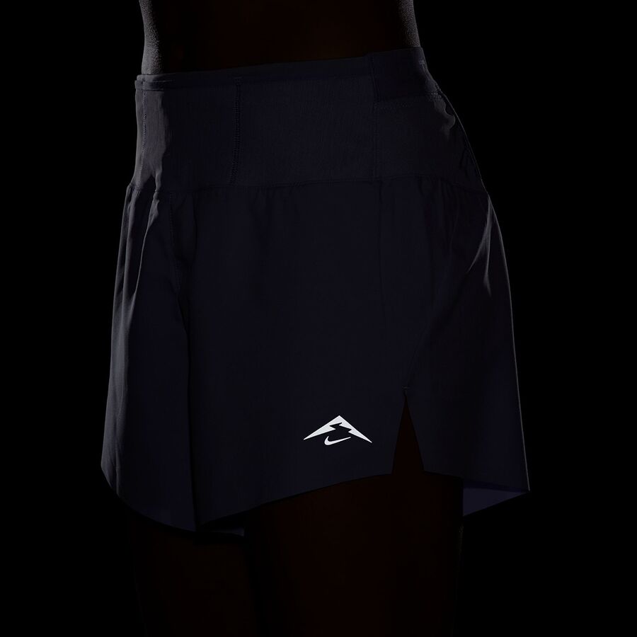 Nike Trail Dri-Fit MR 4 BR Short - Women's Lilac Ice/Summit White