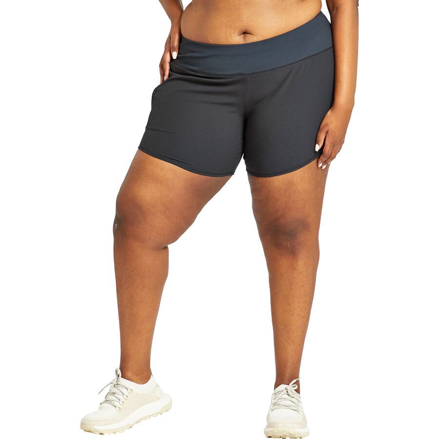 Oiselle Roga Solid 6in Short - Women's Black