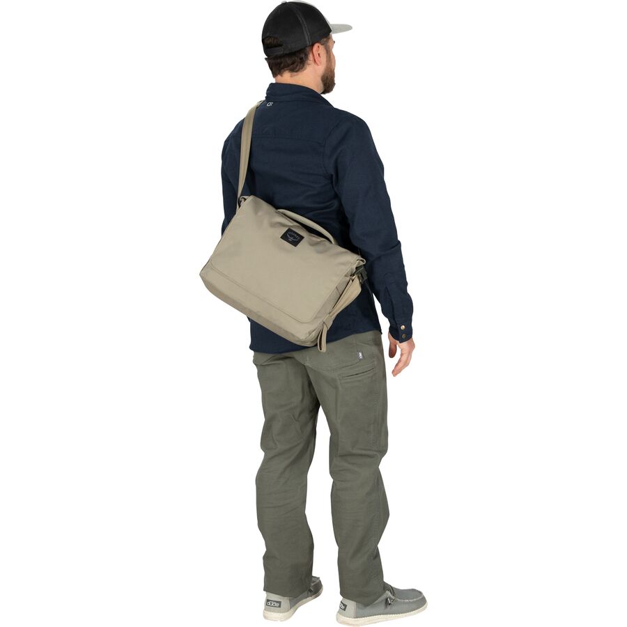 Osprey Packs Aoede 7L Messenger Tan Concrete