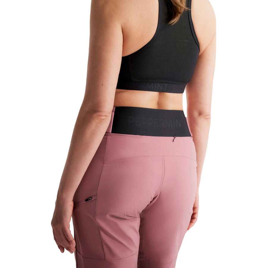 Peppermint Cycling Signature Tech Short - Women's Blush